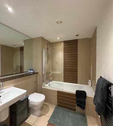 City Centre one bedroom apartment