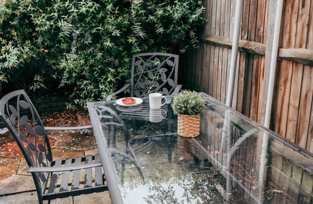 City Centre Secret - 3 mins walk from high street