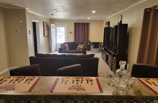 ★City Cottage★2BR/1BA Near Downtown