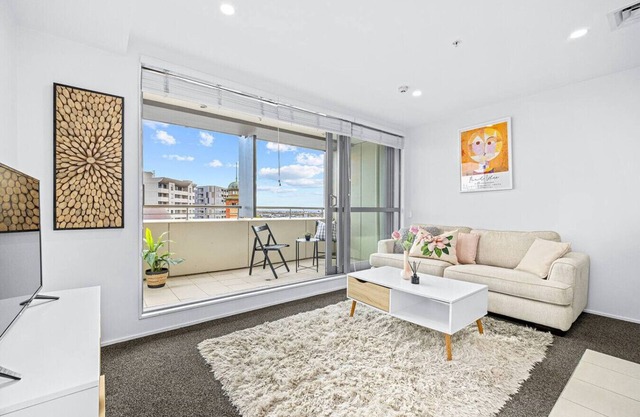 City Fringe Apartment with Sunset and City View