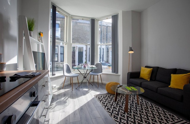 Sunnyside at City Haven-Superior-Apartment-Eigenes Badezimmer