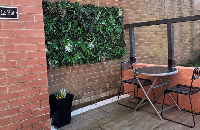 Le Hub - 1BR Apartment - Sleeps 2 - Wifi