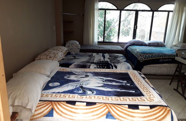 CIUDAD UNIVERSITARIA GUEST HOUSE