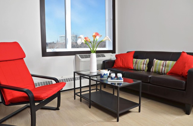 Cjour Apartments