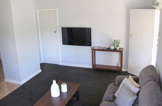 Clarke Street - Nizza Reno