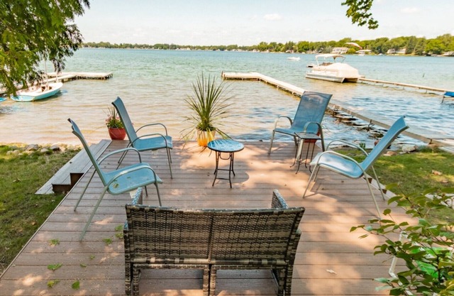 Fünf Schlafzimmer auf Clarklake im irischen Hügel.