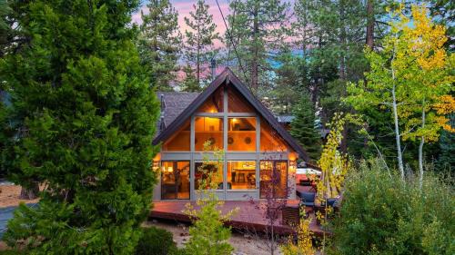 Classic A-Frame Cabin w Hot Tub Deck Easy Access Near Ski Lake Summit Haven by AvantStay