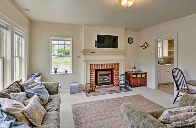 NEU! Classic Aberdeen Apt 1 Mi zum Riverfront Park!