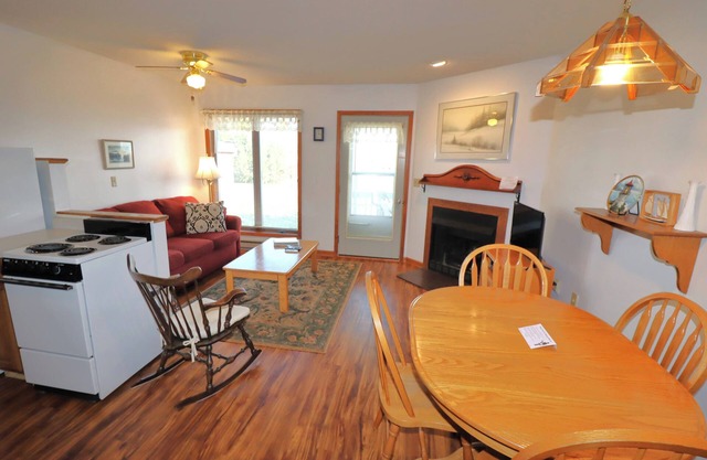 Classic Beach Front Condo with Lake Views