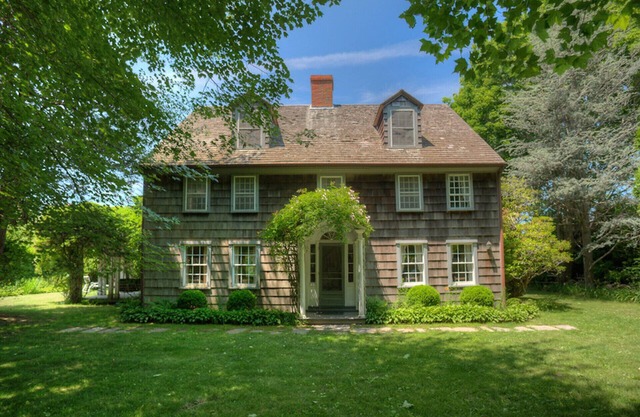 Historisches Sagaponack-Haus, ein klassisches, geräumiges Haus, neu auf dem Vermietungsmarkt