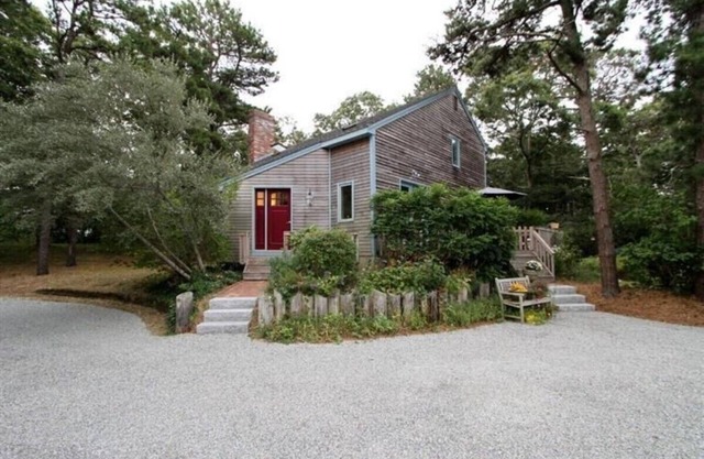 Brewster ist Classic Cape Cod - zu Fuß zu Stränden, Wohnungen, Restaurants und Bars