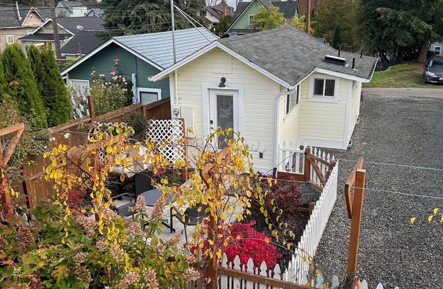Classic Cottage in Port Angeles