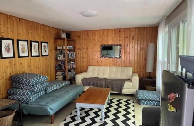 Classic Cottage Vibe : Old Roots Cottage#2, private, peaceful & within nature