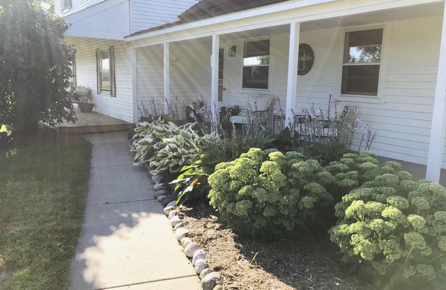 Klassisches Bauernhaus mit modernen Annehmlichkeiten in der Nähe von Elk Rapids und Traverse City