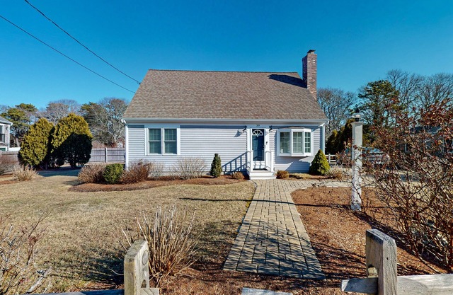 Klassisches Zuhause w / Deck, Terrasse & Garten - zu Cockle Cove & Forest Beaches gehen!