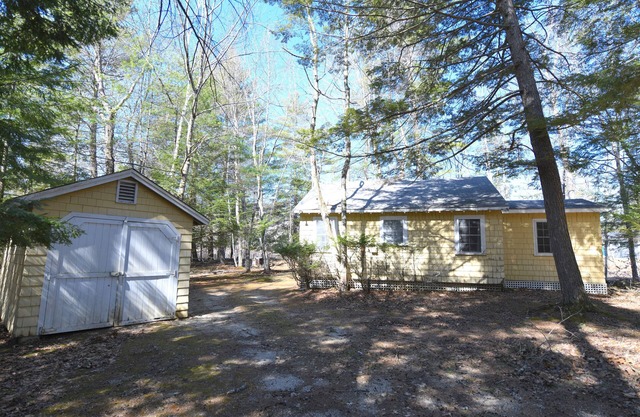 Classic Maine camp on Little Sebago Lake. Pet-friendly!