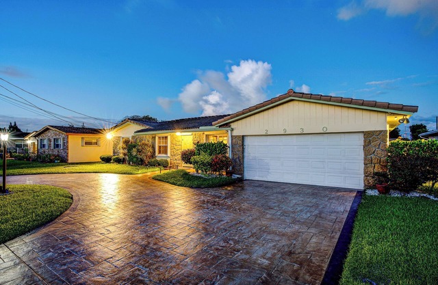 Classic Modern 3-Bedroom Oasis