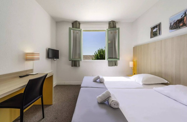 Classic Room 2 Adults Air-conditioned