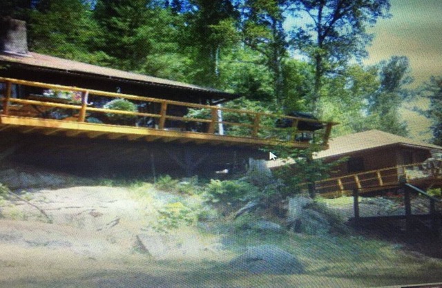 Zwei klassische Adirondack Cottages aus den 1940er Jahren am Long Lake - für 3, 5 oder 8 Personen