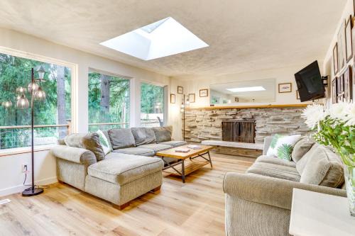Classic Woodinville Wine Country Escape!