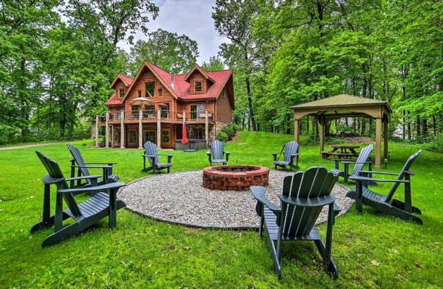 Classy Home with Hot Tub 2 Mi to Lake Access!