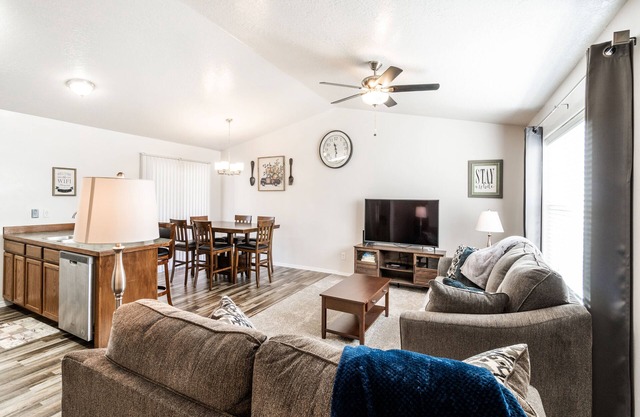 CLEAN 3 BR 2 Bath- QUIET neighborhood