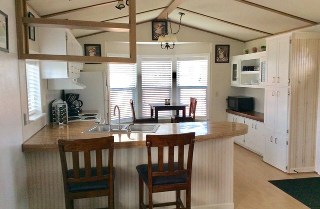 Clean and Cozy Home Away from Home!
