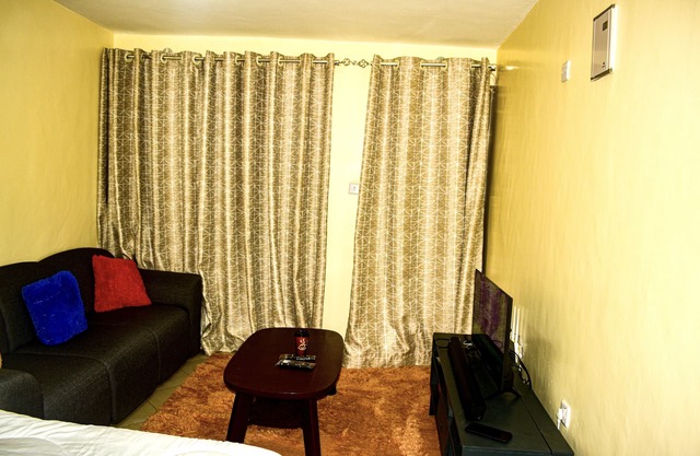Clean and Serviced Apartment in Kasarani near TRM