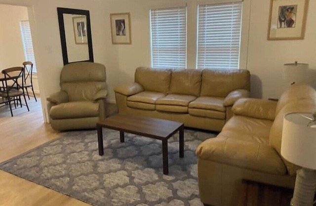 Clean & Cozy 3 BR/1 BA Walkable to Texas Tech