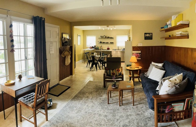Cool, espacioso 1BR Los Angeles Apt nr Hollywood, Downtown LA, Rose Bowl