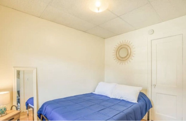 Clean Cozy Getaway | On Main Street | Free Parking