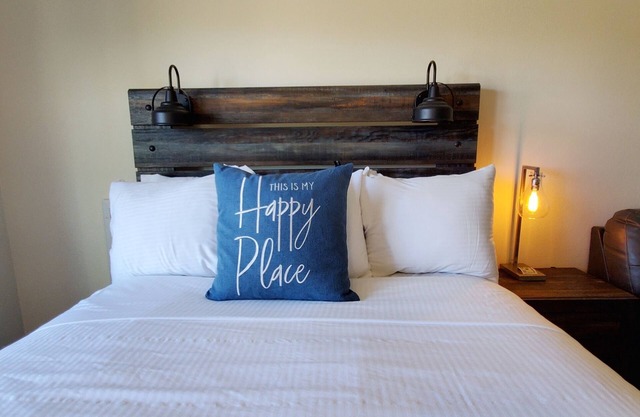 Saubere Get-A-Way Condo mit Pool, Whirlpool und Fitnessraum