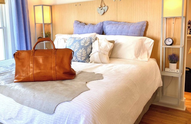 Clean & Modern space with a mix of original warmth and charming renovation.