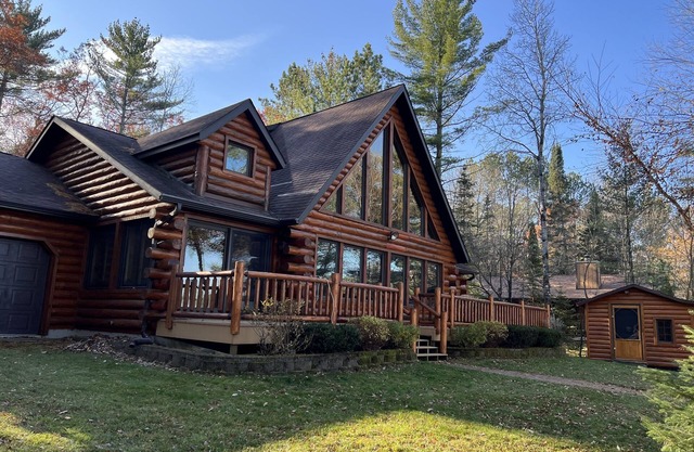 Clear Lake Cabin & Sandy Beach close to Tomahawk