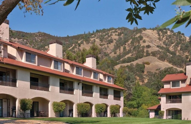 Clear Lake Resort 2bdr