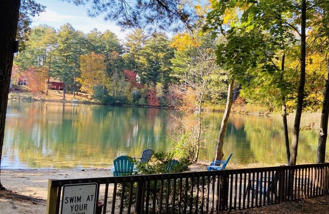 Clear Pond Penthouse Inn, privates Anwesen direkt am Strand von Cape Cod in Plymouth!