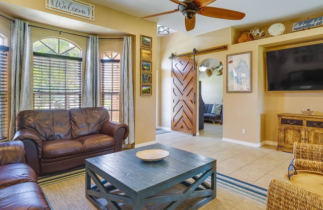 Clewiston 'Bluegill' Home Rental w/Fishing Pond!