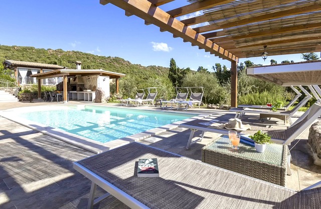 ClickSardegna Villa Flaminia, mit eigenem Schwimmbad, Fitnessraum und SPA