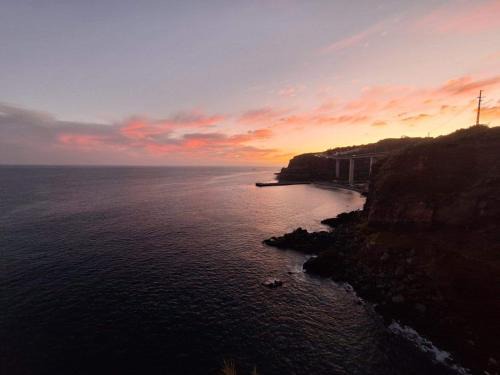 Cliff Residence Ocean View
