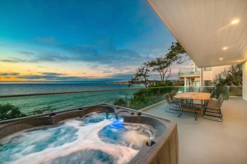 Cliffside Haven Where Ocean Meets Sky