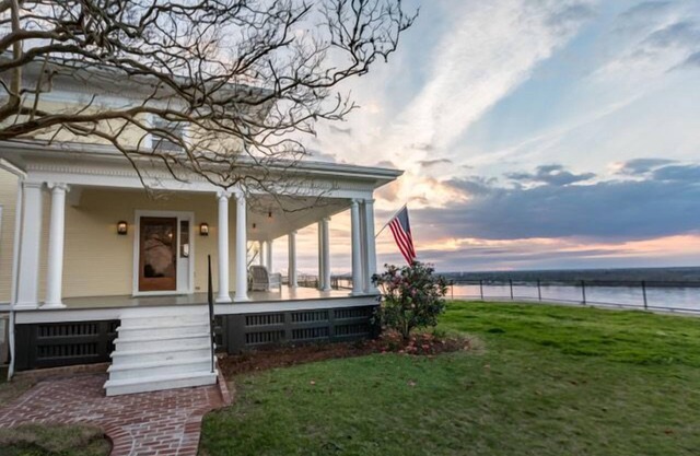 Clifton House - Big River South | Mississippi River Views | Queen Suite