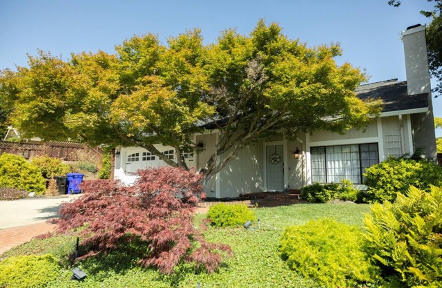 Close to Bay Area attractions!