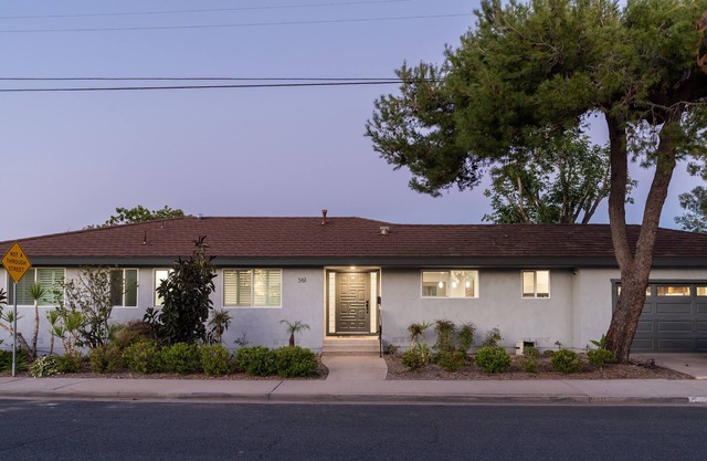 Close to Beaches, Spectacular Views w/hot tub