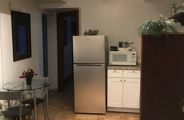 Close to Ellis Hospital, Union College, Casino and Proctors