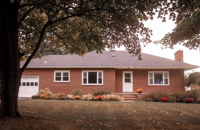 Close to everything. Minutes to wineries and breweries along Seneca Lake.