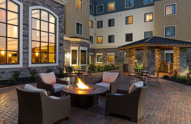 Close to Folsom Lake! Comfortable Studio Suite | Complimentary Breakfast