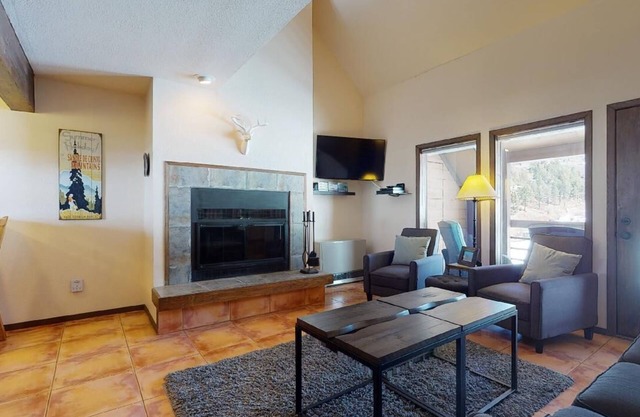 Close to Lifts | Fireplace | Views | Ski Run A9