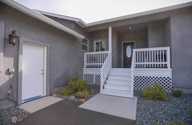 Close to Town with a Remote Feel, Wooded View