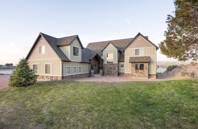 Closest House to Yuba Lake!