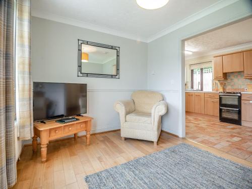 Clover Cottage - W40835